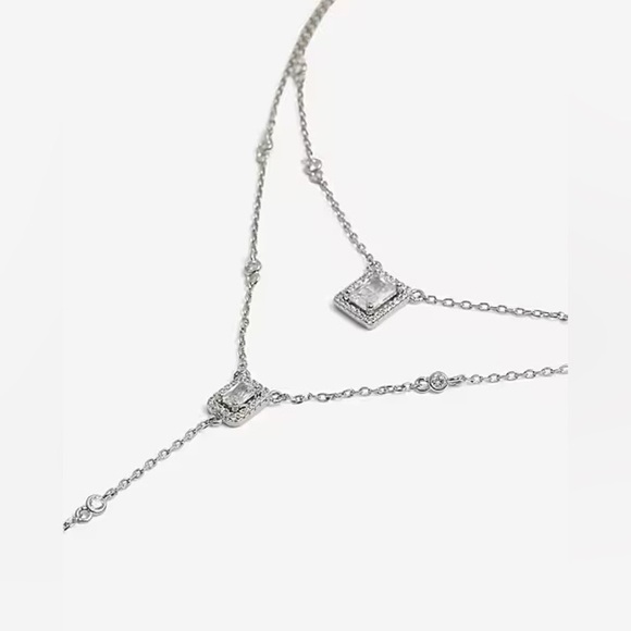 Express - NWOT Two Row Rhinestone Pendent Y Necklace - Picture 2 of 3